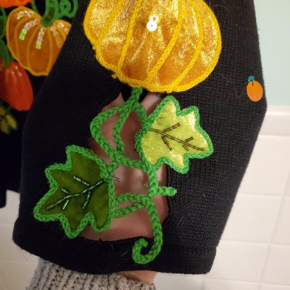 Vintage 90s Festive Pumpkin Embroidered 3/4 Sleeve Cardigan Sweater Halloween - Picture 11 of 12